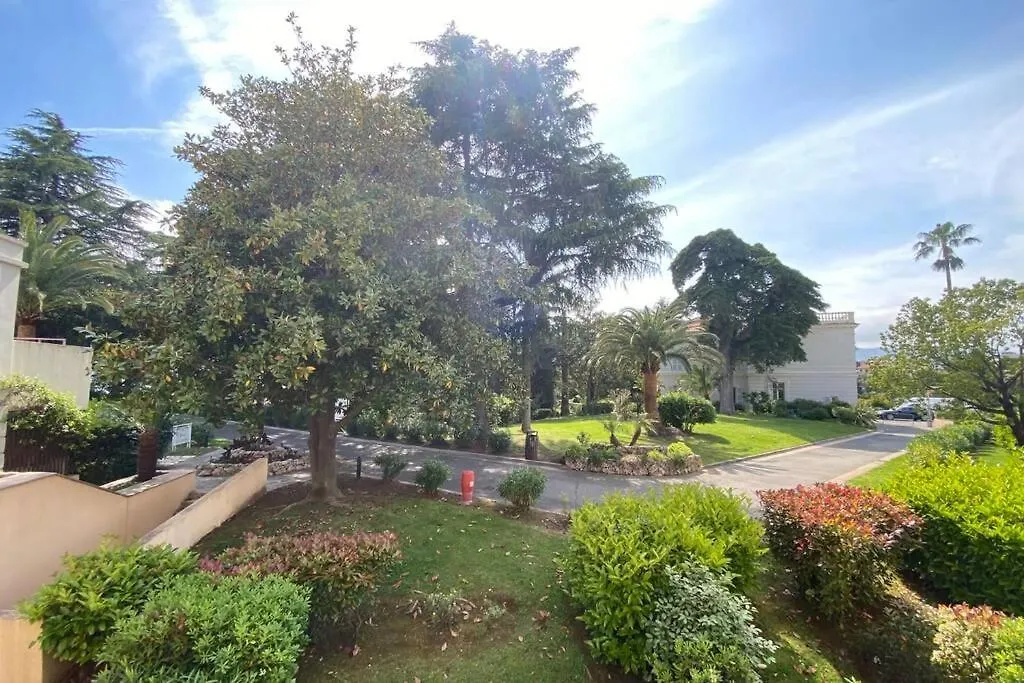 Agréable appartement au sein d'une belle residence de vacances Cannes Appartamento